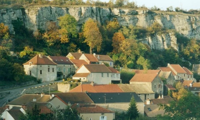 Baubigny Other | Tastefully renovated Farmhouse in Burgundy village; 4 bedrooms, secure garden.