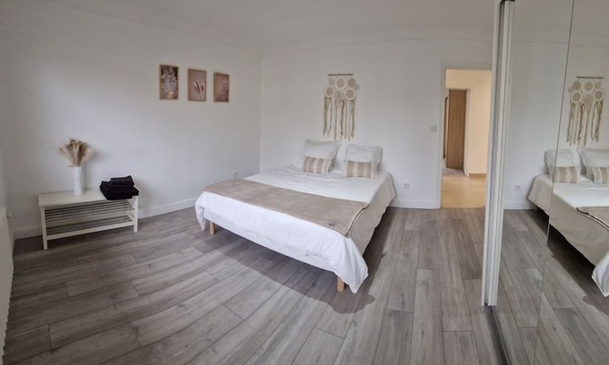 Epinay-sur-Seine House | Grande Maison Proche Paris