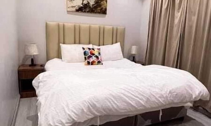 Sari Street Apartment | Residential Apartments by Vacantals