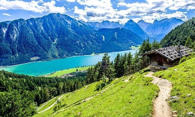 Hausen House | Bärensee Comfortable holiday residence