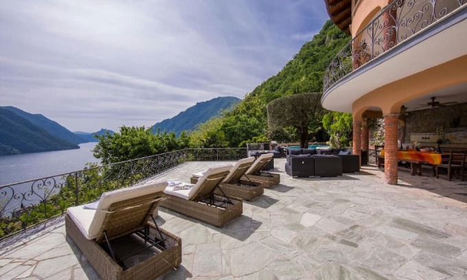 Cressogno House | Vacation home for 16 guests with 400m² in Valsolda (121083)
