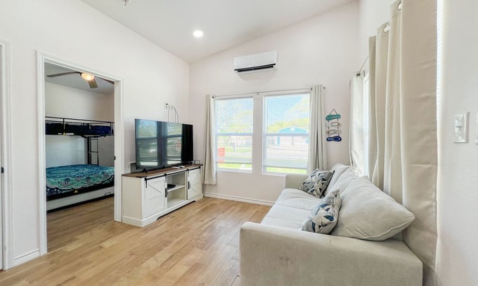 Aransas Pass Cabin | Escape to our TINY & cozy 2 bedroom cabin in Aransas Pass, perfect for families of up to 6