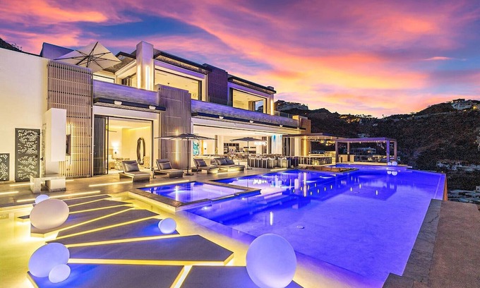 Pedregal Villa | Sprawling Villa w/ HUGE Pool, Gym, & Full Daily Staff. Walking distance to DT Cabo