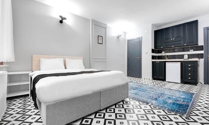Kabatas House | Luxurious Studio Flat 5 min to Kabatas and Taksim