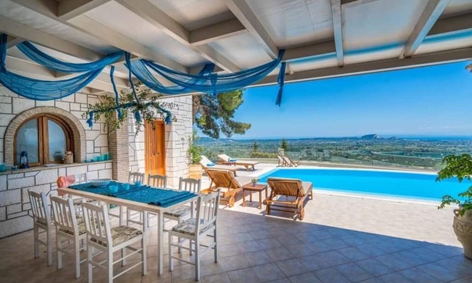 Lagopodo Villa | 3 Bed By Apricus Holidays