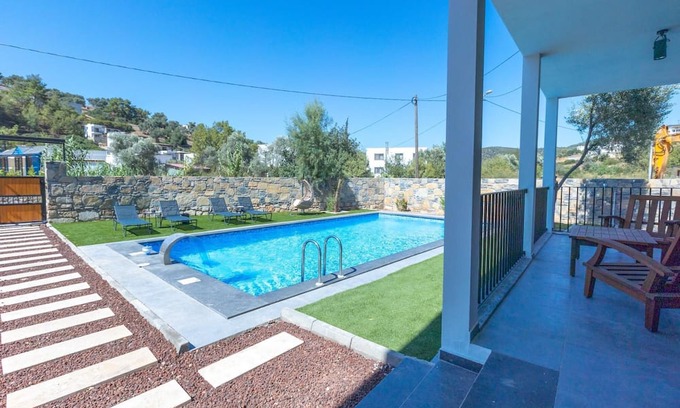 Yaliciftlik Apartment | Bodrum Bliss: Stunning Villa with Private Pool