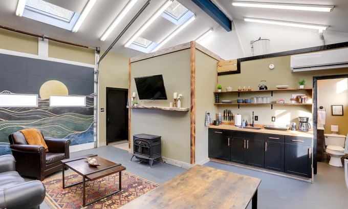 Vilas Cottage | Inviting Vilas Cottage: 9 Mi to Downtown Boone!