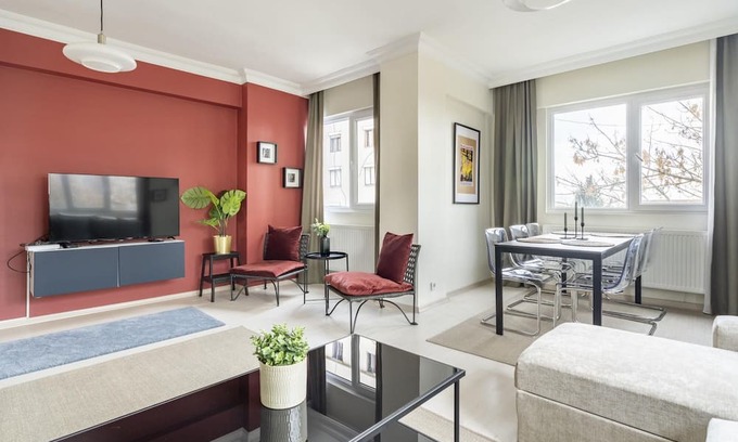 Bostanci Apartment | Missafir Modern Flat with Balcony on Bagdat Street