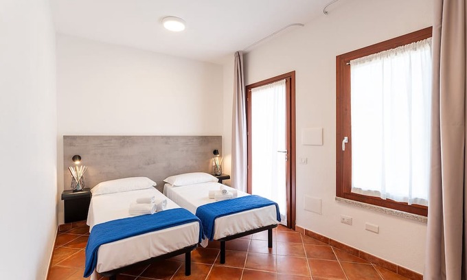 Paduledda Condo | Appartamento Bilocale 4 Persone-rocce Rosse