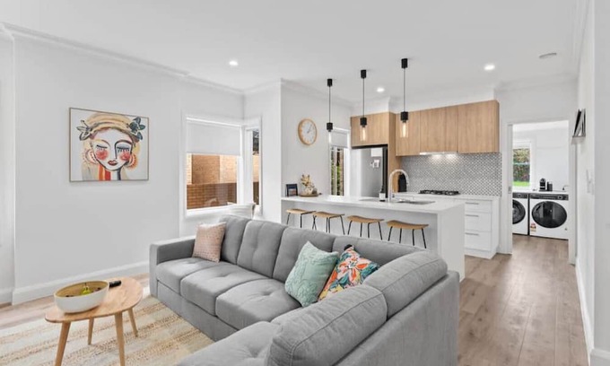 Redan House | Vintage Charm meets Modern Comfort