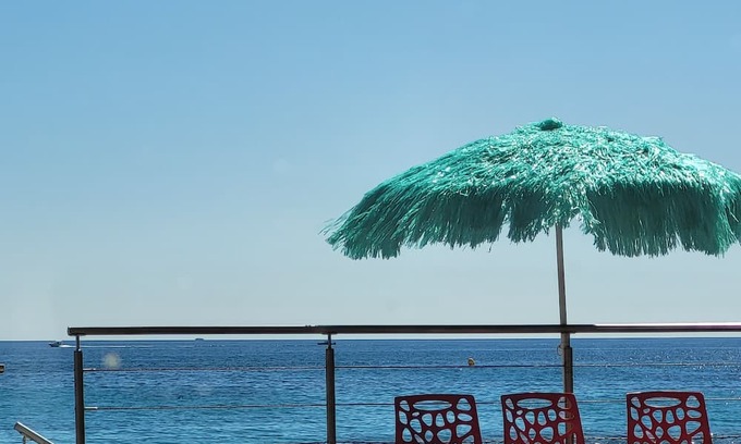 Sainte-Agnes Apartment | Appartement au Cœur du Village Médiéval de Sainte Agnès, Entre mer et Montagne