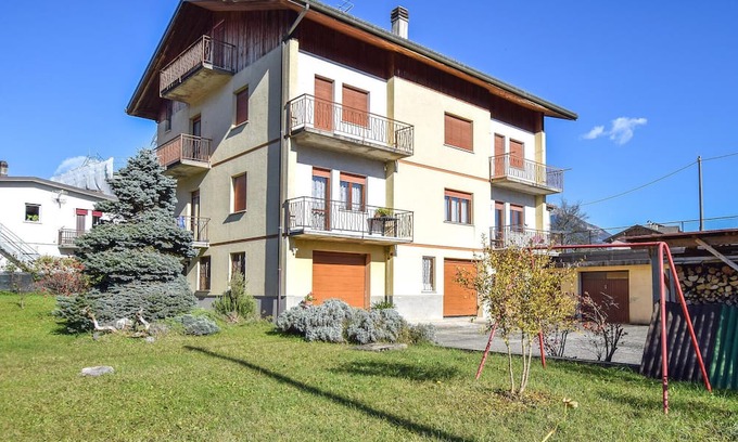 Lamon Apartment | Look forward to a wonderful view of the countryside in this vacation apartment.