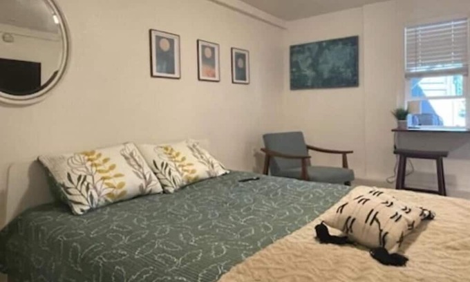 Clawson House | Charming Studio Apartment with patio in back of house