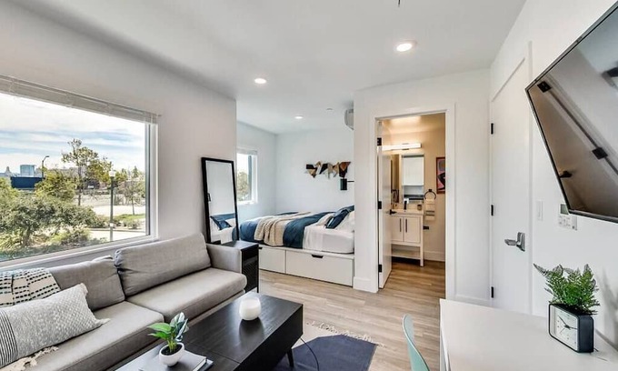 West Oakland Apartment | Brand New Stylish Studio Suite Near Downtown!