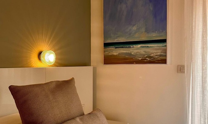 Reggio Calabria Bed & Breakfast | Feel at home Just a short walk from the museum, lido station and harbor.