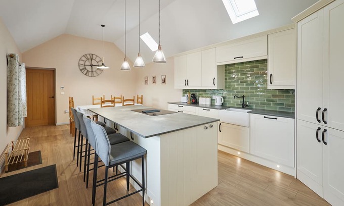 Stanley House | Host & Stay | The Byres