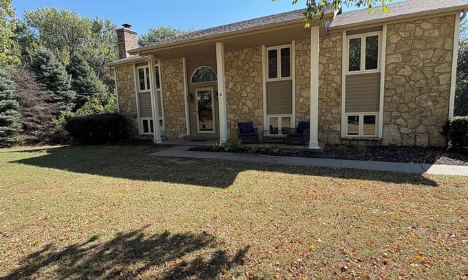 Fort Riley House | Milford State Park Lakehouse