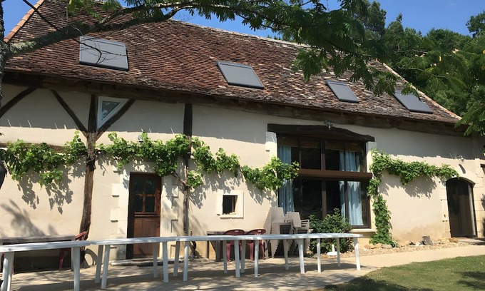 Saint-Laurent-des-Hommes House | Gîte La Périgourdine