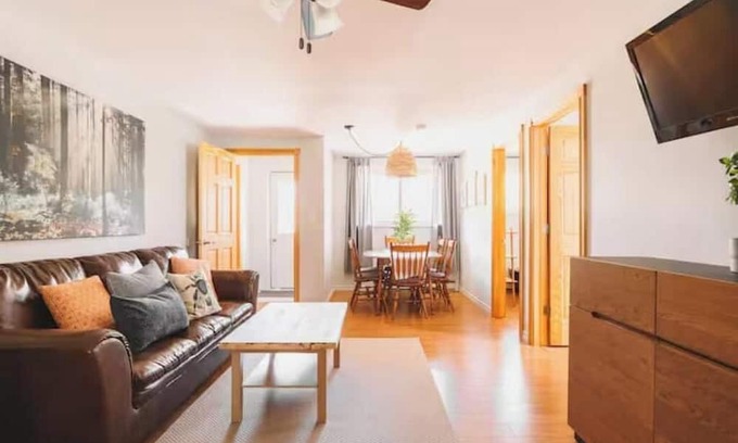 Lambton Shores Cottage | Relax and Unwind at Hideaway Cottages #1