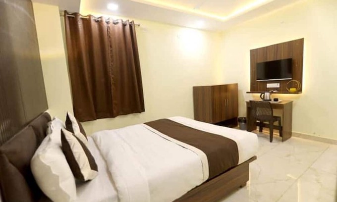 Kalyanpur Apartment | Premium Comfort in Kanpur
