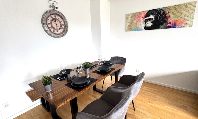Unteraurach Apartment | Upscale living with balcony, parking space and less than 10 minutes to the city center