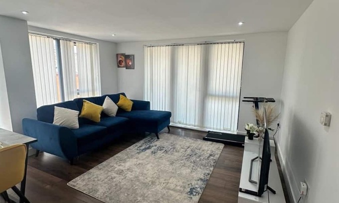Woolwich Apartment | Exclusive 2 bedroom apartment