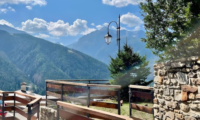 Villa Dalegno Apartment | Apartment La Ruota – Skibus and Terrace