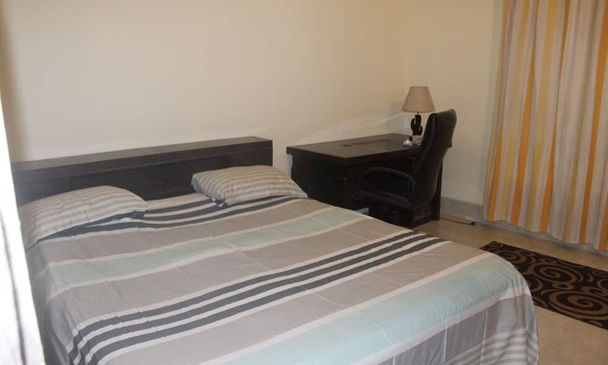 Bhubaneshwar Villa | Spacious 6-bedroom villa in lovely Bhubaneswar with AC