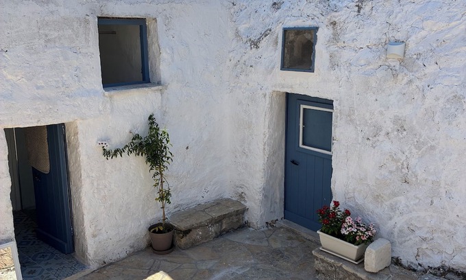Santa Maria al Bagno House | A unique experience. Salento pajara with a sea view over the bay of Gallipoli