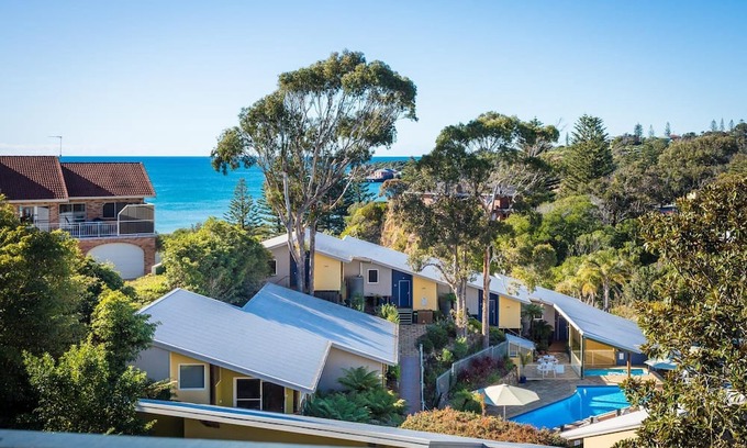 Tathra Cabin | Tathra Beach Shack - Pet Friendly