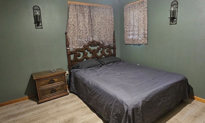 Clarion House | wheelchair accessible house on a small homestead.