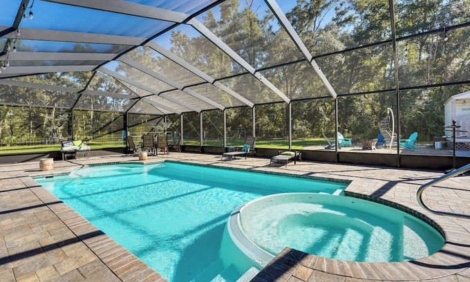 Branford House | Suwannee River Retreat: Pet Friendly, Private Dock