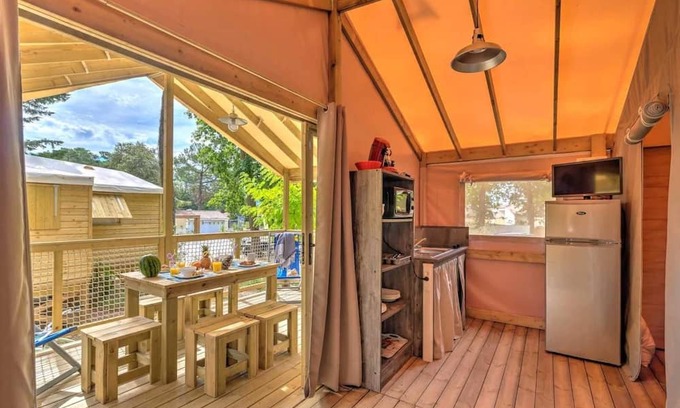 Saint-Hilaire-de-Riez Cabin | Cabane 4 étoiles - Piscine - efbdec