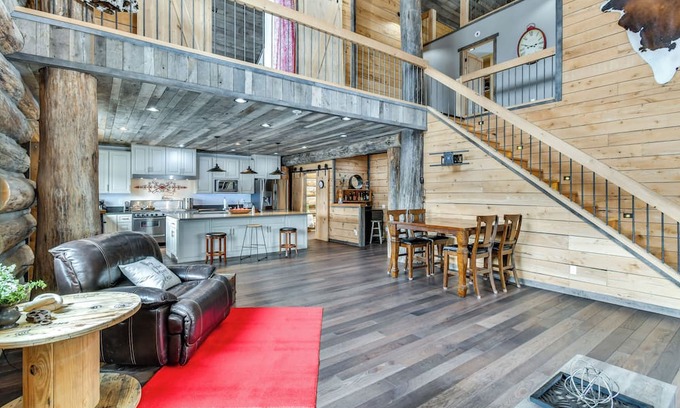 Harrison Cabin | Perfect for Families: Custom-Built Harrison Cabin!