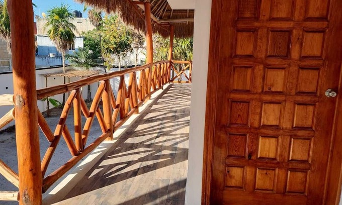Isla Holbox Bed & Breakfast | TäTá Holbox Temple - 555