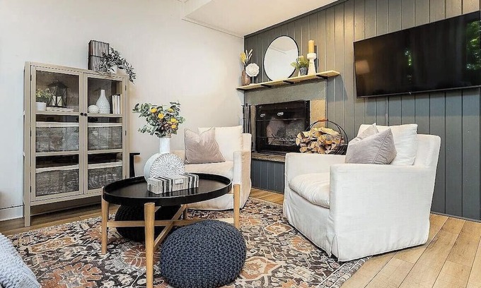 Roseland Condo | Charming 2-bedroom condo in beautiful Wintergreen Resort